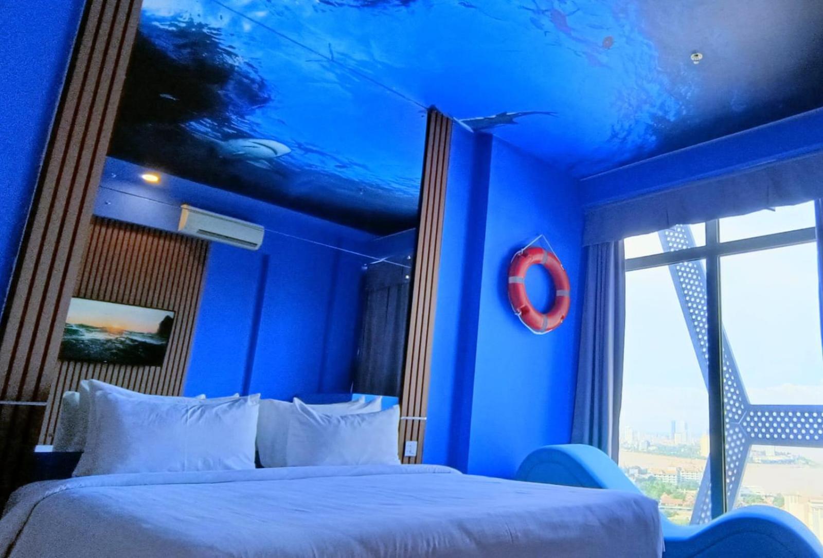 The Bridge Club Hotel Phnom Pen Exterior foto